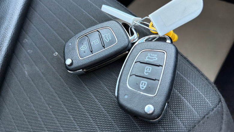 Hyundai i20 1.0T GDi 48V MHD SE Connect 5dr Petrol Hatchback